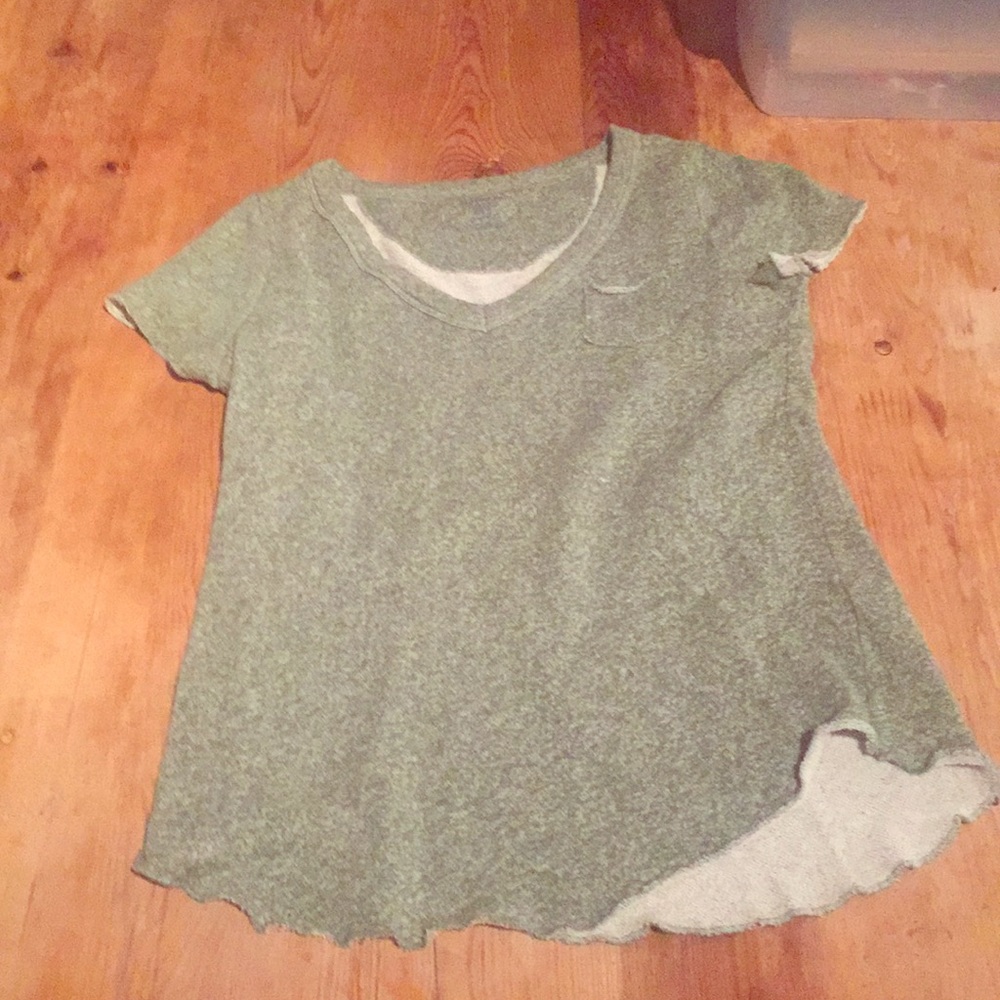 Women’s cut off t shirt
